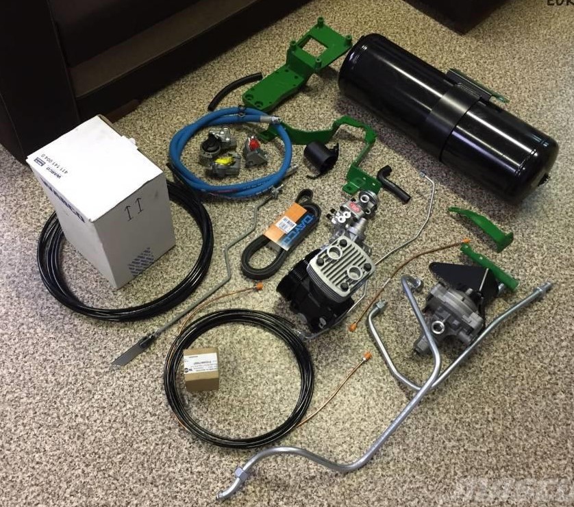 Пневматичні гальма Wabco для тракторів John Deere